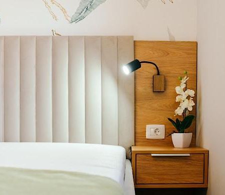 Rainforest Apartament Ghimbav Bagian luar foto