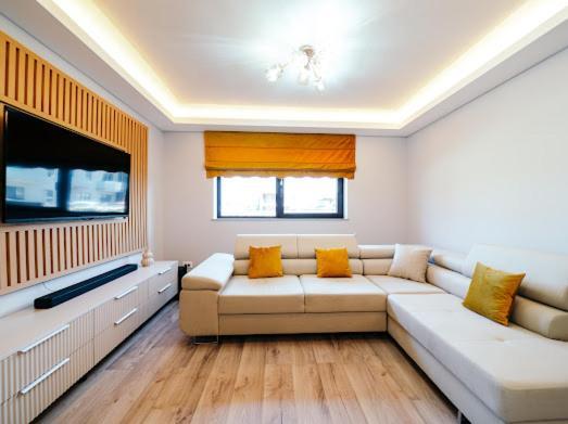 Rainforest Apartament Ghimbav Bagian luar foto